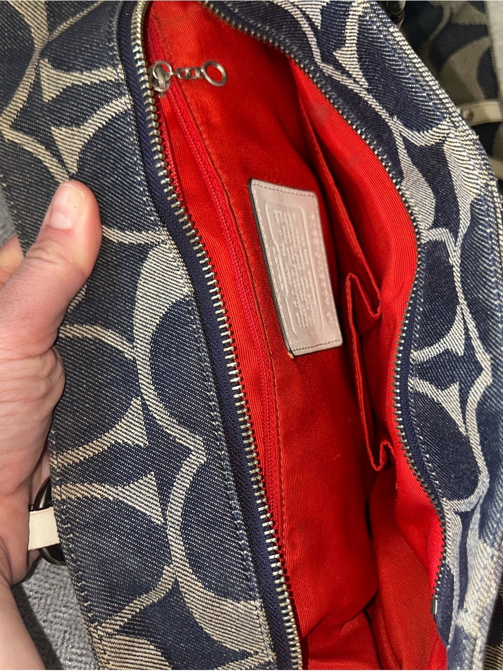 Coach Large Signature Tote in Navy and Khaki with Cream Straps - Picture 2 of 3
